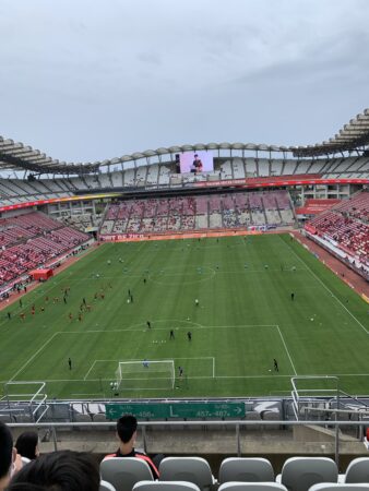 赤ちゃん連れでサッカー観戦してきた いつから行ける ベビールームはある 南アジアで子育て